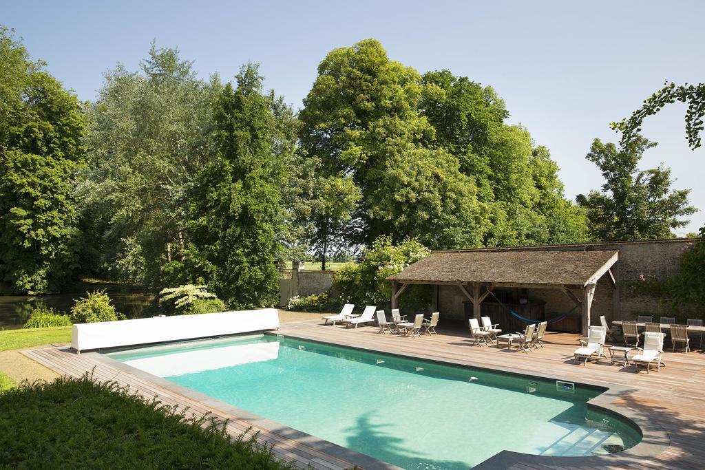 Chateau De Beneauville Bed and Breakfast Petiville  Eksteriør billede